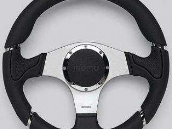  volante momo milenium