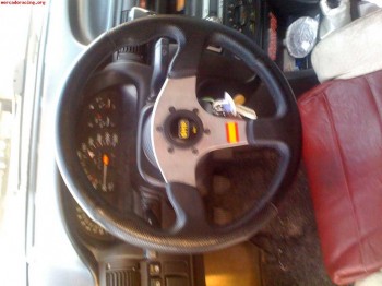 Volante sparco y piña omp para astra