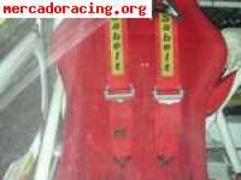 Vendo 2 bacquets y 2 arneses caducados