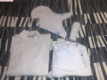 Se vende ropa interna semi nueva 