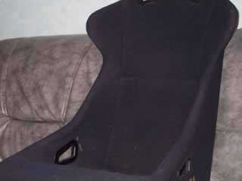 Vendo arneses estrechos y baquet fibra baratos