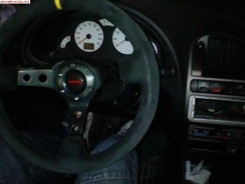 Volante momo y llantas 15 