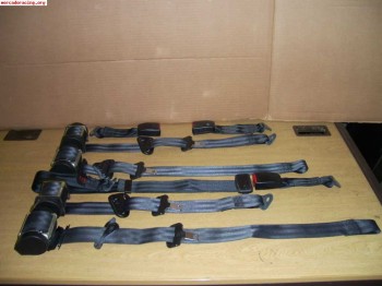 Cintos azules 106/saxo, como nuevos y muy raros de encontrar