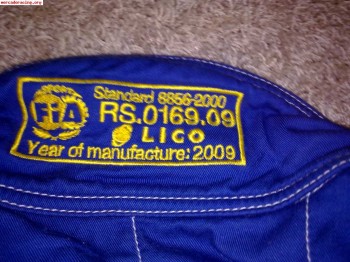 Mono lico y casco omp