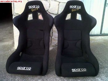 Bacquets sparco evo2 en fibra.
