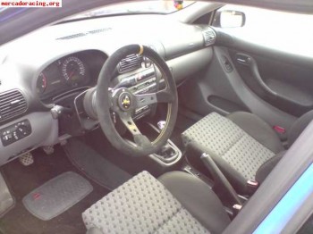 Volante omp de piel vuelta y separador negro omp 