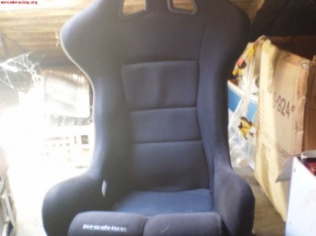 Baket prodrive sparco para clio sport 