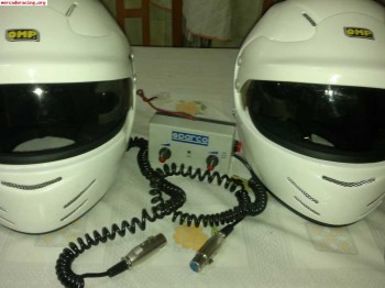 Pareja de cascos omp con centralita