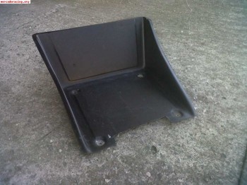 Reposapies copiloto universal.