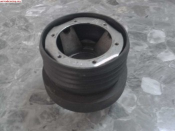 Piña volante momo para peugeot 106 (regalo intermitentes nar