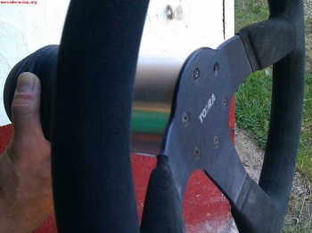 Volante piña desplazador