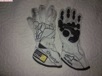 Se vende funda de peugeot sport, botines y guantes apinstars