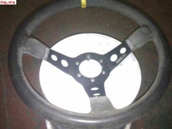 Volante gtz racing 20€ 