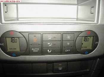 Vendo, climatizador bizona ford focus, iluminación azul.