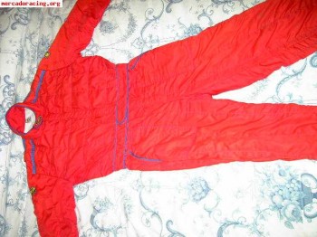 Vendo mono omp talla 62