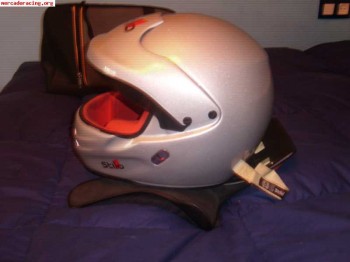 Casco stilo cerrado con hans 