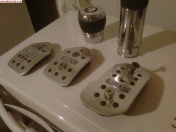 Pack pomo, freno de mano y pedales sparco