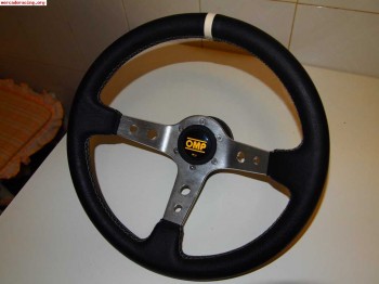 Vendo volante omp y piña para renault!!