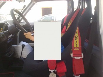 Vendo pareja arneses de 4 puntos de 3  (anchos) caducados 90