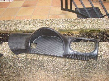 Vendo consola de carbono para 206