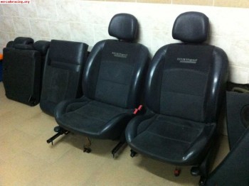 Asientos e interiores clio sport