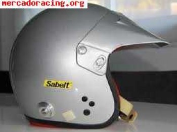 Se vende 2 cascos sabelt y centralita terratrip