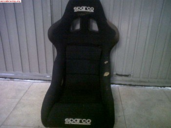 Se vende backet sparco pro2000