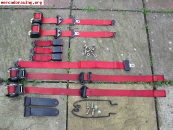 Cintos rojos de 106 rallye 1.3 con todas sus piezas!!