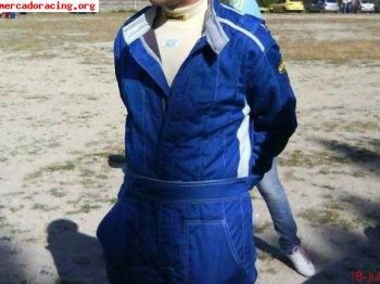 Se vende mono omp first azul