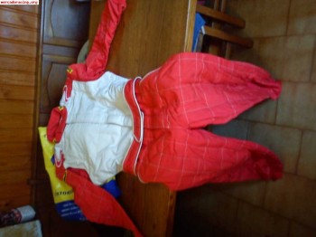 Vendo buzo sadbelt blanco y rojo talla 58  160 euros