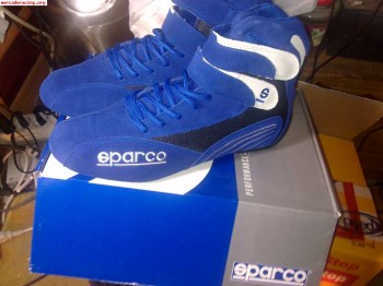 Botas sparco nº 42 a estrenar.