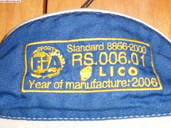 Se vende mono de la marca lyco de la talla 56.