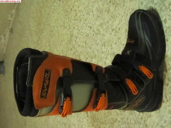 Se vende equipacion completa de quad! ultimo precio 290e!!ap