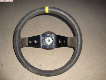 Volante desplazado y piña 