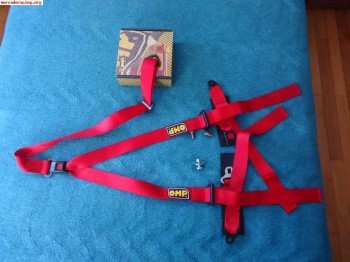 Vendo arnés de calle omp de 3 puntos. 50€