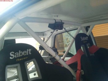 Se venden baquets y arneses caducados