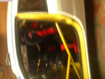 Se vende baquet omp (orejetas ) en carbono caducado