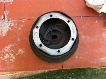 Vendo piña de volante momo para lancia