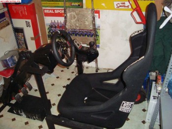 Playseat con volante g27 y baquet sparco