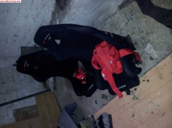 Bakets de fibra  y arneses