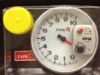 Vendo cuentarevoluciones grande 5  con shift light incorpora
