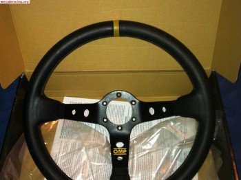Se vende volante omp original 