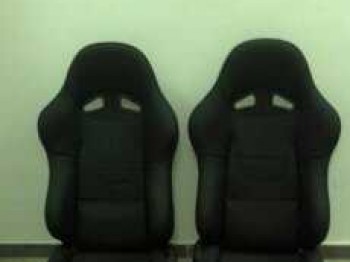 Vendo 2 semibackets indy nuevos. negro en cuero. 280€