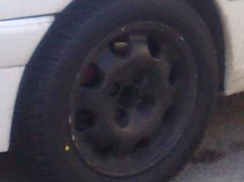 Varios:llantas 205 gti,carburacion seat 124,volante sparco,d