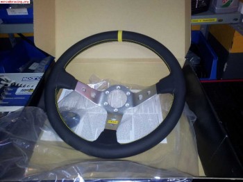 Volante omp corsica nuevo 150€