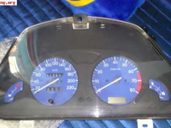 Se vende cuadro de instrumentos para saxo vts