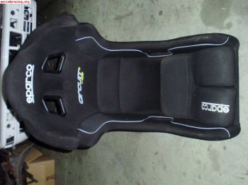 Vendo 2 bacquets sparco circuit y circuit ii 2012