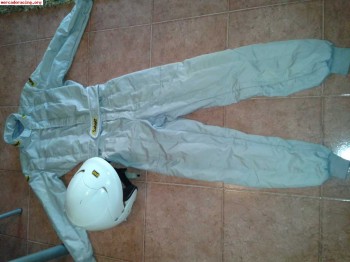 Vendo buzo sabelt y casco omp 250€