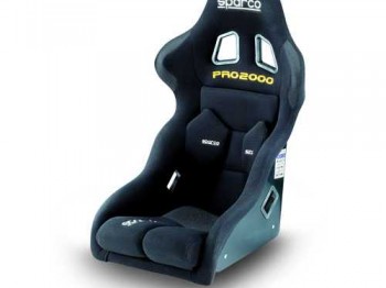 2 sparco pro2000 negros   2 arneses 4 puntos