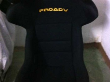 Vendo bakets de enero del 2013 sparco pro adv